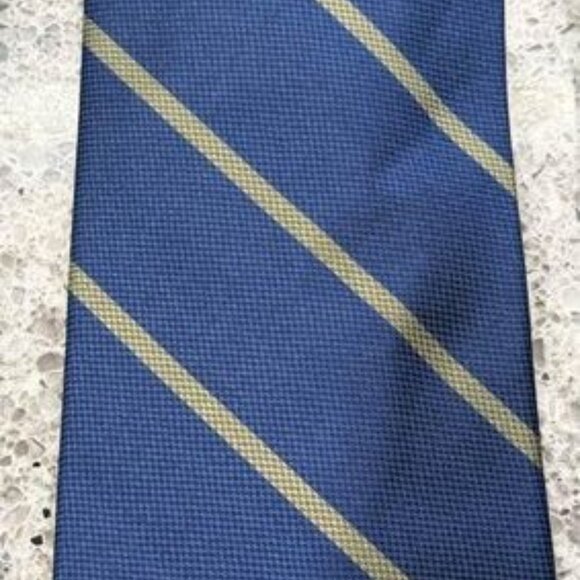 Lot of 3 Tommy Bahama “Off Island” 100% Silk Ties-Great Condition! - Picture 5 of 6